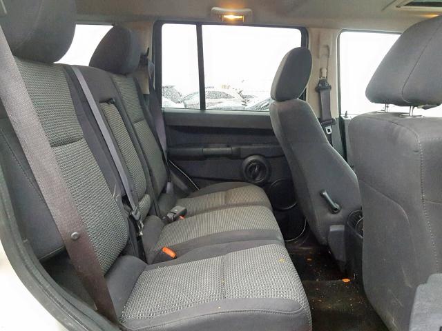 1J8HG48N98C156501 - 2008 JEEP COMMANDER SILVER photo 6