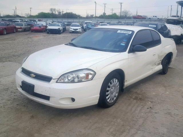 2G1WJ15K069386644 - 2006 CHEVROLET MONTE CARL WHITE photo 2