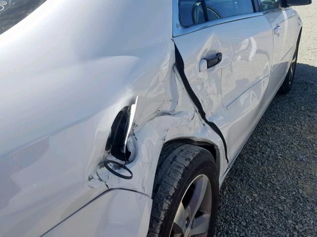 1G1ZC5E13BF369151 - 2011 CHEVROLET MALIBU 1LT თეთრი ფოტო 9