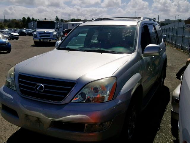 JTJBT20X150082415 - 2005 LEXUS GX 470 SILVER photo 2