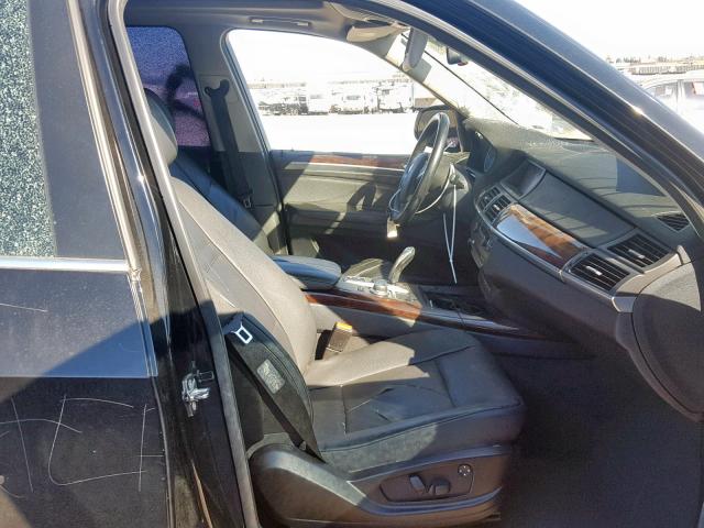 5UXFE83559L309944 - 2009 BMW X5 XDRIVE4 Schwarz Foto 5