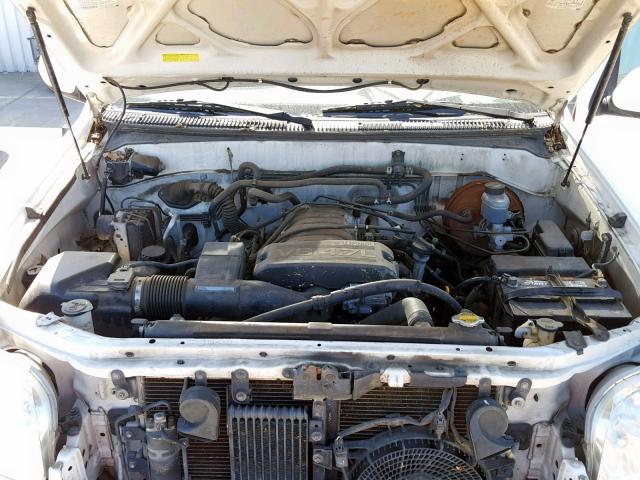 5TDBT48A82S068423 - 2002 TOYOTA SEQUOIA LI WHITE photo 7