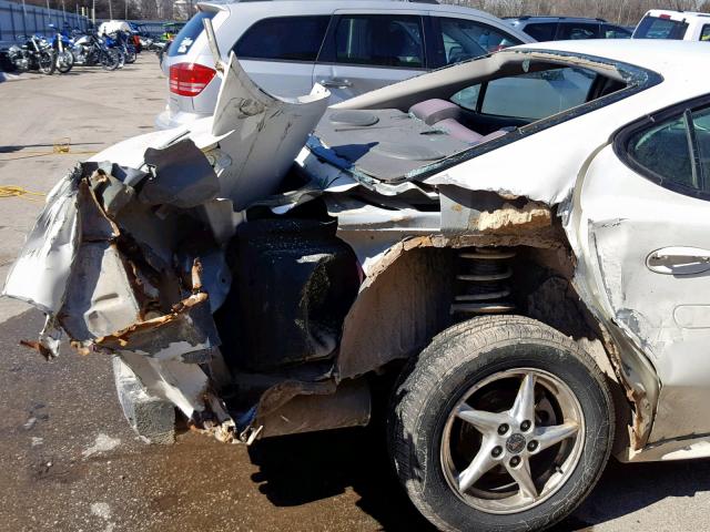 2G2WP522141225883 - 2004 PONTIAC GRAND PRIX 白色 照片 9