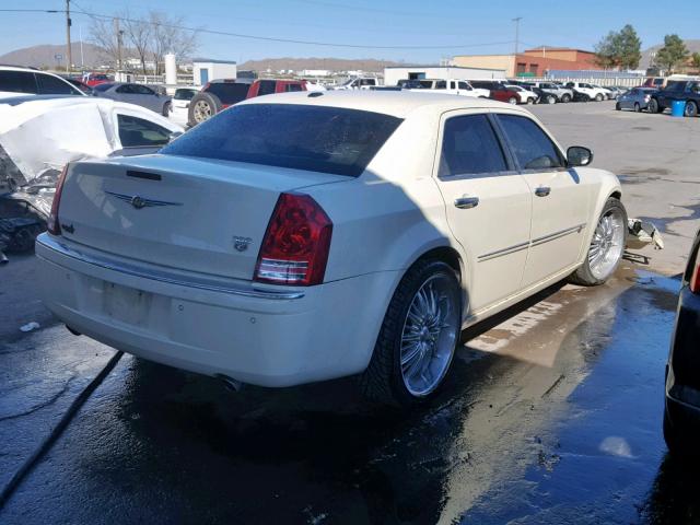 2C3LA63T59H562377 - 2009 CHRYSLER 300C CREAM photo 4