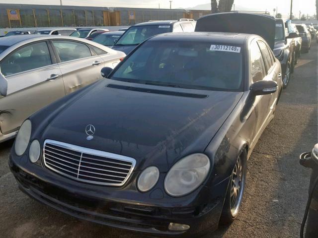 WDBUF65J33A351437 - 2003 MERCEDES-BENZ E 320 BLACK photo 2