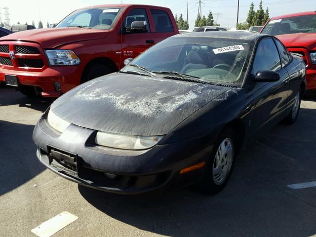 1G8ZY1272YZ145865 - 2000 SATURN SC2 BLACK photo 2