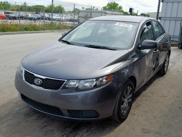 KNAFU4A2XD5729117 - 2013 KIA FORTE EX GRAY photo 2