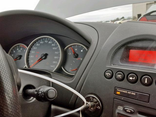 2G2WP552171214172 - 2007 PONTIAC GRAND PRIX GRAY photo 8