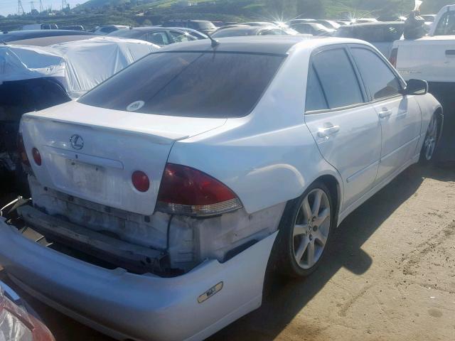 JTHBD192040089144 - 2004 LEXUS IS 300 WHITE photo 4