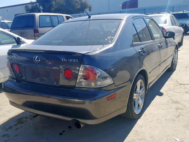 JTHBD192840093099 - 2004 LEXUS IS 300 GRAY photo 4