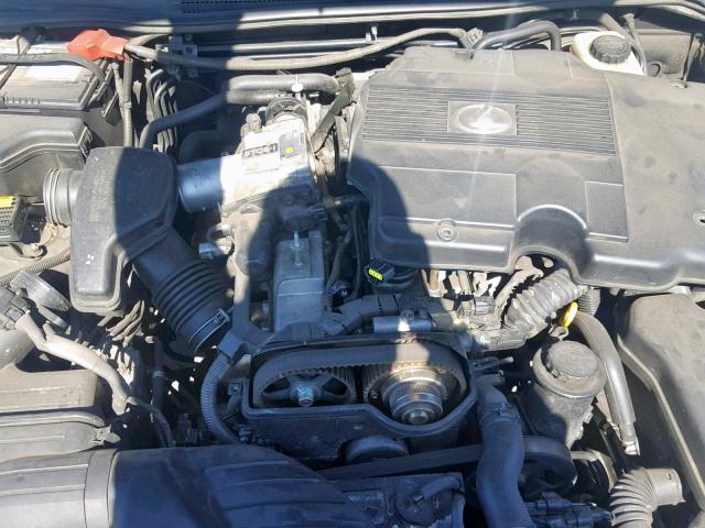 JTHBD192840093099 - 2004 LEXUS IS 300 GRAY photo 7