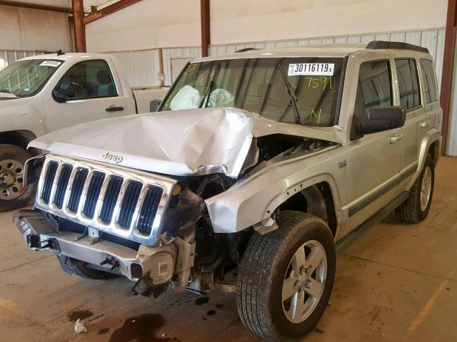 1J8HH48K38C207591 - 2008 JEEP COMMANDER GRAY photo 2