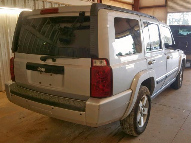 1J8HH48K38C207591 - 2008 JEEP COMMANDER GRAY photo 4