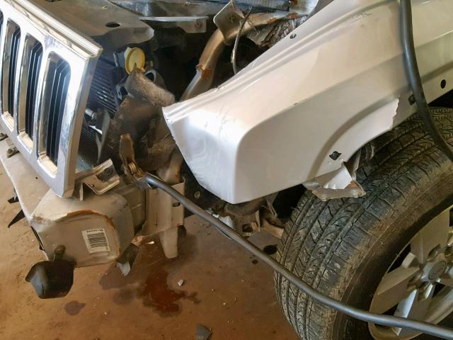 1J8HH48K38C207591 - 2008 JEEP COMMANDER GRAY photo 9