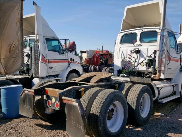 2FWJA3CV17AY58179 - 2007 STERLING TRUCK AT 9500 WHITE photo 4