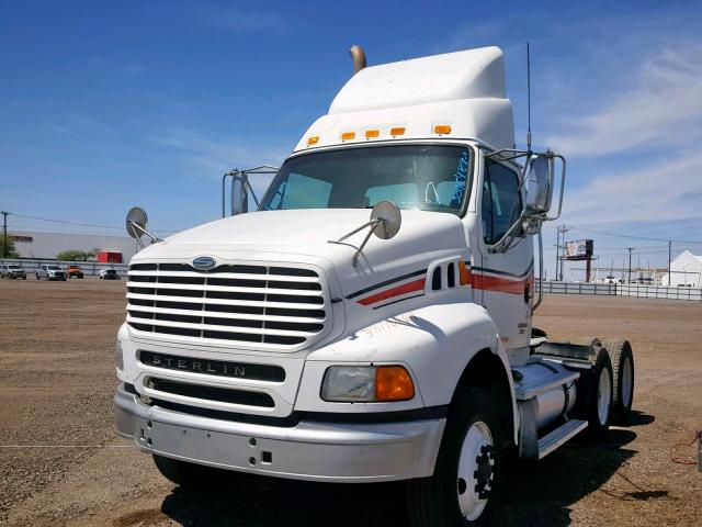 2FWJA3CV27AY58188 - 2007 STERLING TRUCK AT 9500 WHITE photo 2