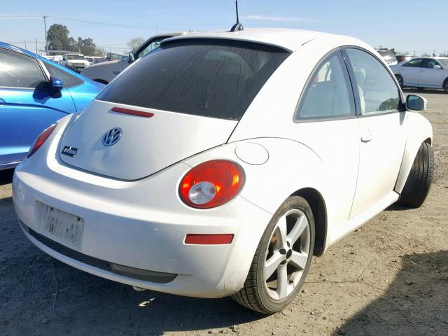 3VWFG31C08M522696 - 2008 VOLKSWAGEN NEW BEETLE თეთრი ფოტო 4