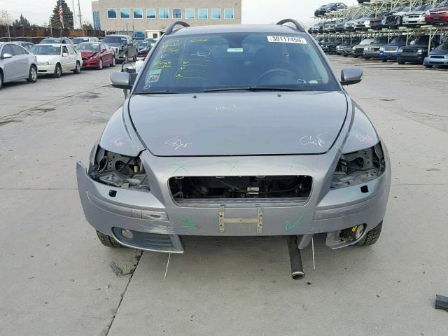 YV1MJ682152081944 - 2005 VOLVO V50 T5 GRAY photo 9