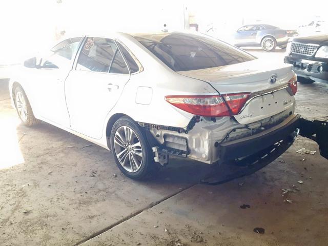 4T1BD1FK6FU161316 - 2015 TOYOTA CAMRY HYBR WHITE photo 3