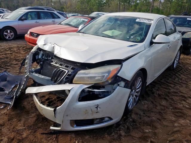 2G4GS5EV4C9214425 - 2012 BUICK REGAL PREM WHITE photo 2