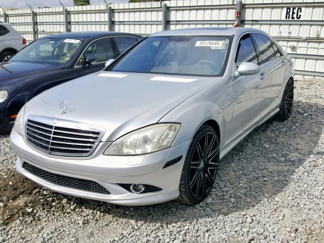 WDDNG71XX8A192206 - 2008 MERCEDES-BENZ S 550 SILVER photo 2