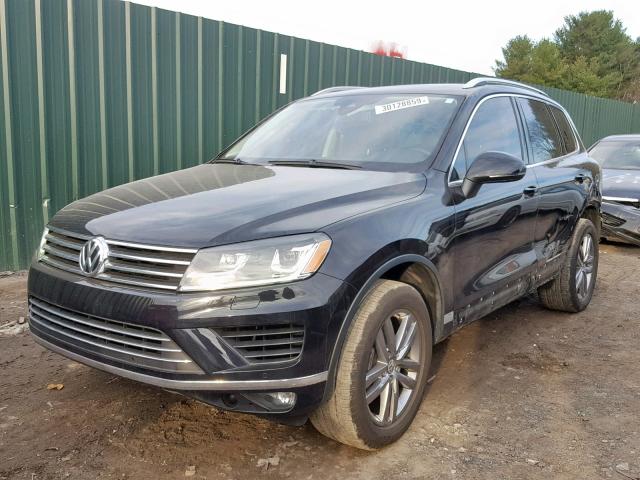 WVGEF9BP7GD011885 - 2016 VOLKSWAGEN TOUAREG SP BLACK photo 2