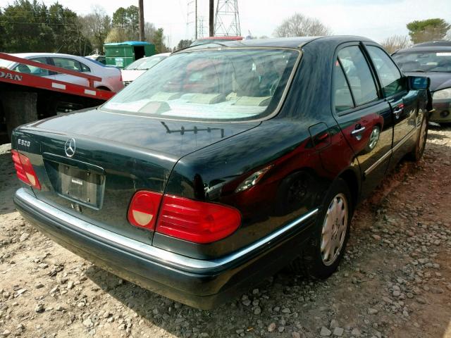 WDBJF55F0VA425490 - 1997 MERCEDES-BENZ E 320 BLACK photo 4