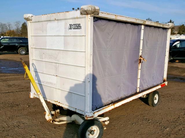 00000000000033150 - 1994 CARGO TRAILER WHITE photo 3