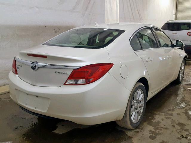 2G4GR5ER7D9121561 - 2013 BUICK REGAL WHITE photo 4