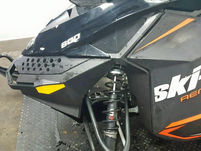 2BPSUHJA0JV000419 - 2018 SKI DOO REV XP BLACK photo 16