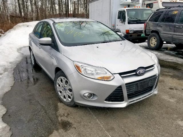 1FAHP3F2XCL419054 - 2012 FORD FOCUS SE SILVER photo 1