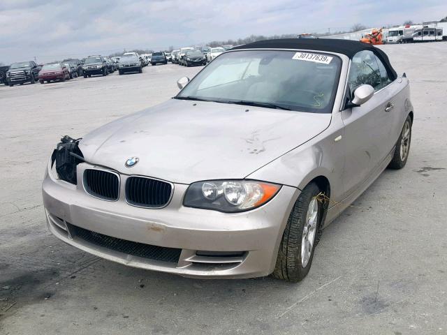 WBAUN13578VH79931 - 2008 BMW 128 I SILVER photo 2