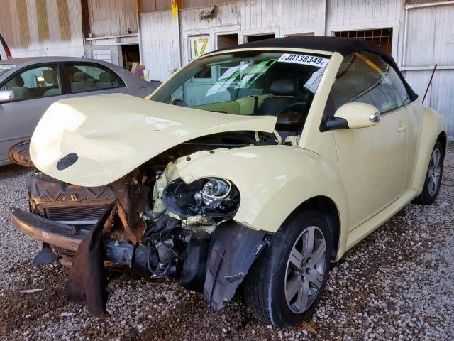3VWRF31Y96M322943 - 2006 VOLKSWAGEN NEW BEETLE ყვითელი ფოტო 2
