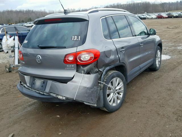 WVGBV7AX5AW508974 - 2010 VOLKSWAGEN TIGUAN SE GRAY photo 4