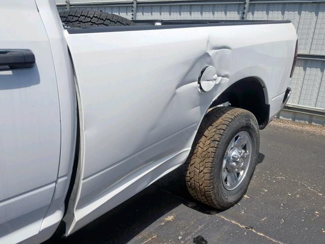 3C63R3GL6HG530427 - 2017 RAM 3500 ST WHITE photo 10