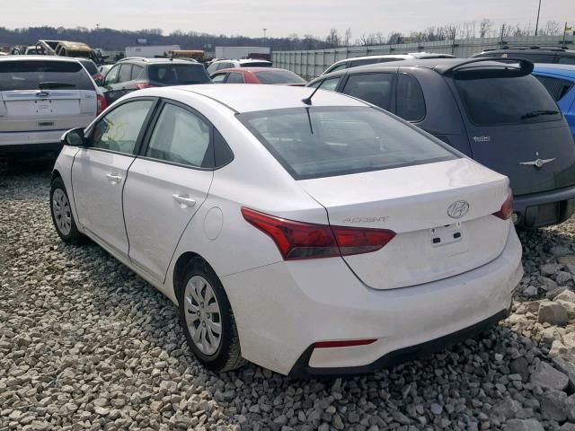 3KPC24A3XKE055315 - 2019 HYUNDAI ACCENT SE WHITE photo 3