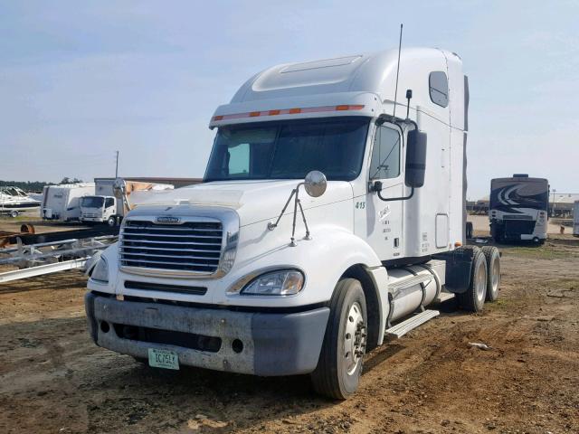 1FUJA6CK17DY80901 - 2007 FREIGHTLINER CONVENTION WHITE photo 2