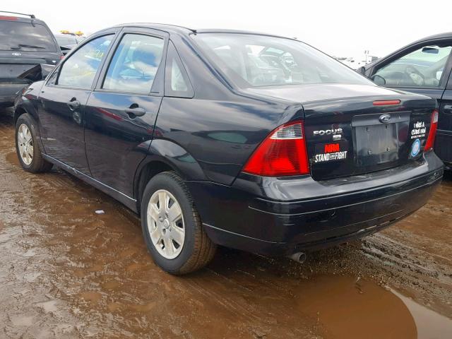 1FAHP34N07W332054 - 2007 FORD FOCUS ZX4 BLACK photo 3