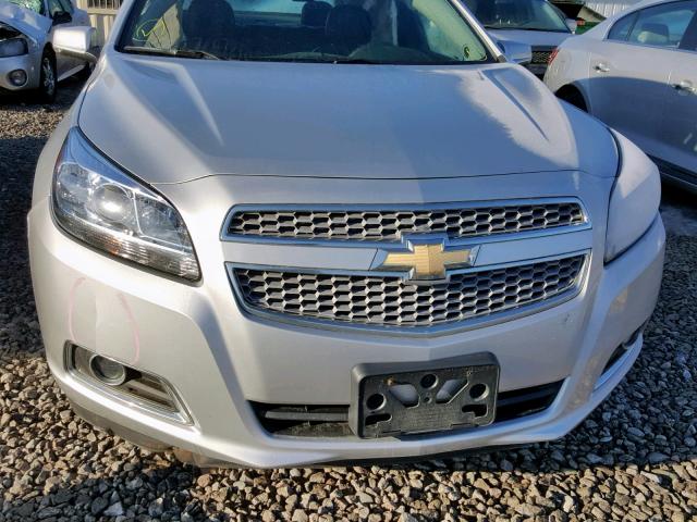 1G11H5SA7DU146161 - 2013 CHEVROLET MALIBU LTZ SILVER photo 9