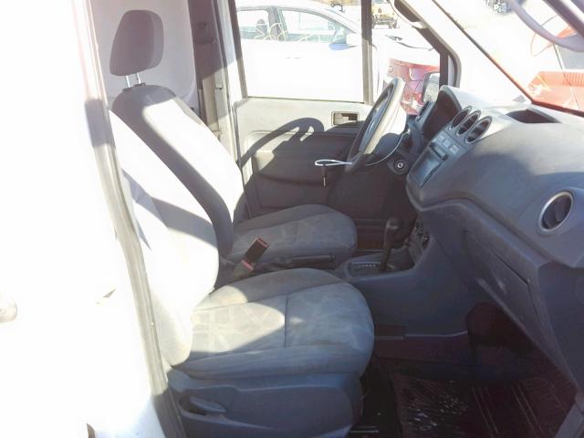 NM0LS7BN8AT010264 - 2010 FORD TRANSIT CO WHITE photo 5