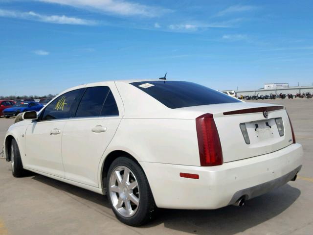 1G6DW677570181812 - 2007 CADILLAC STS WHITE photo 3