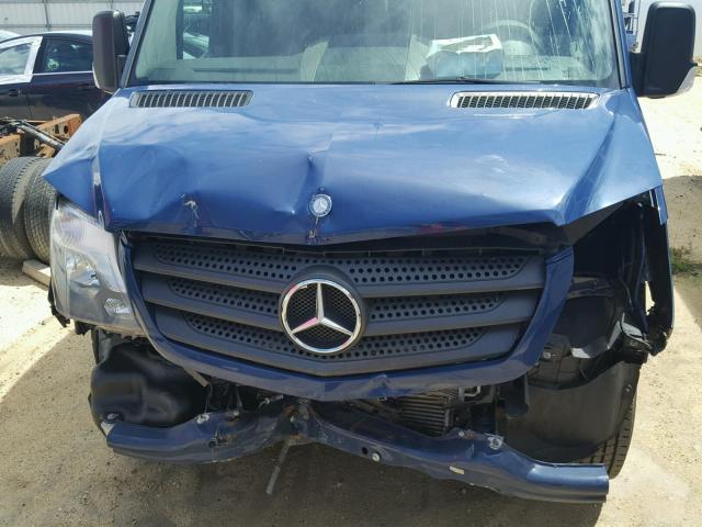 WDZPE8DCXE5926189 - 2014 MERCEDES-BENZ SPRINTER 2 BLUE photo 7