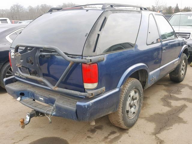 1GNCT18WXWK246206 - 1998 CHEVROLET BLAZER BLUE photo 3