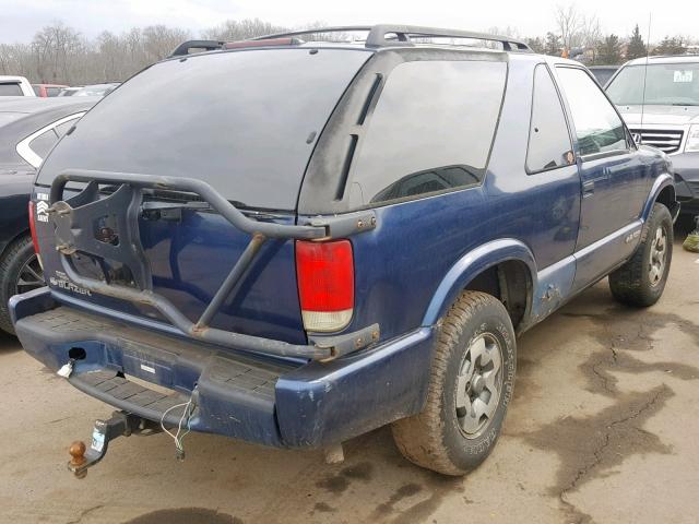 1GNCT18WXWK246206 - 1998 CHEVROLET BLAZER BLUE photo 4