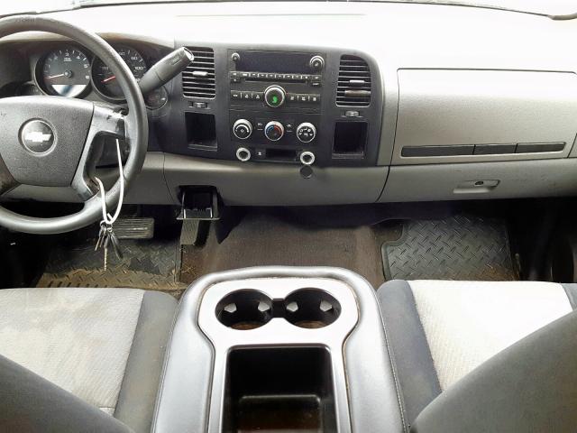 3GCEC13C88G142144 - 2008 CHEVROLET SILVERADO C1500  photo 9