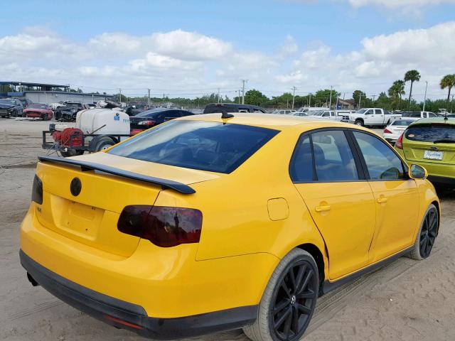 3VWWJ71K97M169910 - 2007 VOLKSWAGEN JETTA GLI YELLOW photo 4