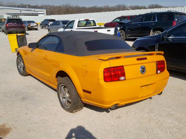 1ZVFT85H275198329 - 2007 FORD MUSTANG GT ORANGE photo 3