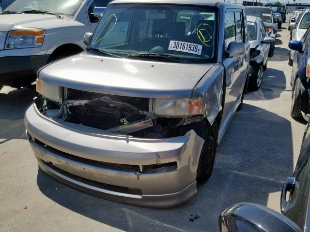 JTLKT324964092412 - 2006 TOYOTA SCION XB 银色 照片 2