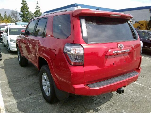 JTEBU5JR5H5447232 - 2017 TOYOTA 4RUNNER SR BURGUNDY photo 3