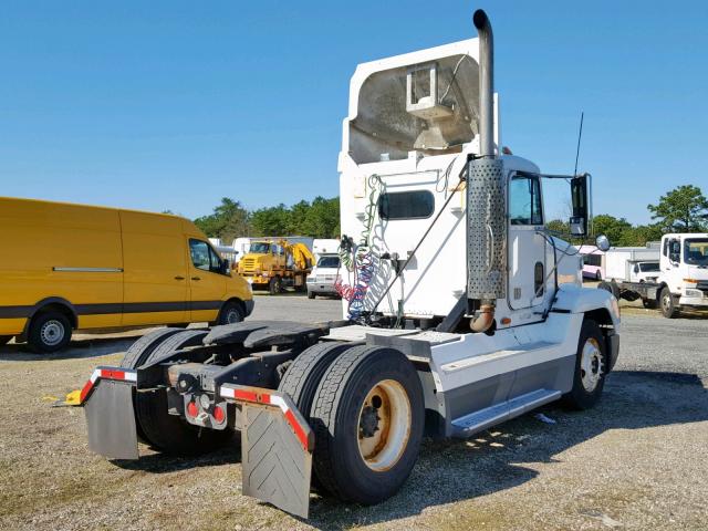 1FUWDMDA4YPF77766 - 2000 FREIGHTLINER CONVENTION WHITE photo 4